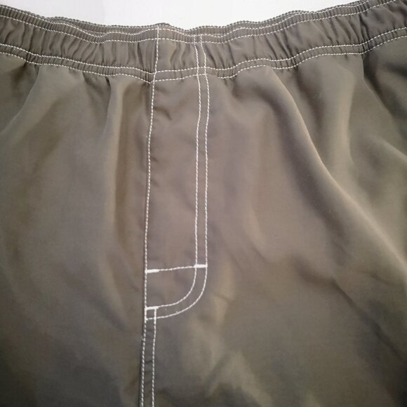 Ocean Pacific Men's Size Large Moss Green Straight Fit Elastic Waist Swim Shorts - Picture 4 of 10